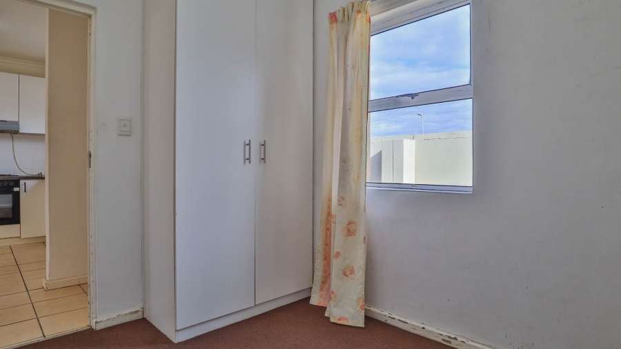 To Let 3 Bedroom Property for Rent in Muizenberg Western Cape